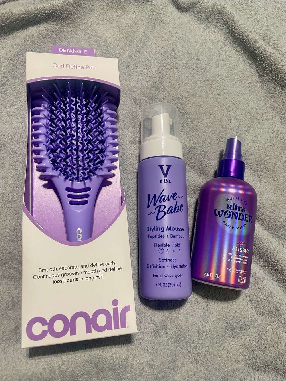 Conair Curl Define Pro Detangling Brush — Purple